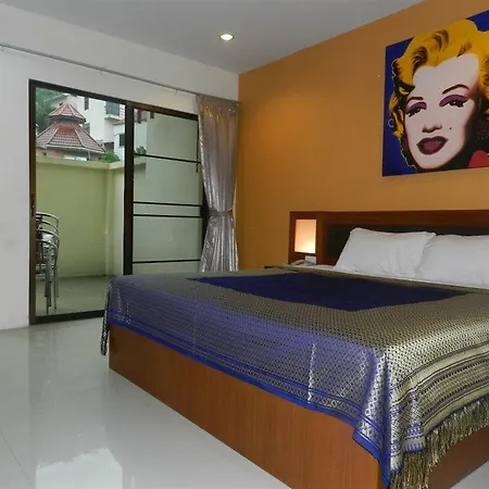 Suite Dreams Hotel